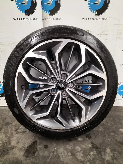 FORD FOCUS ST-Line VELG NX7CM1A 2024
