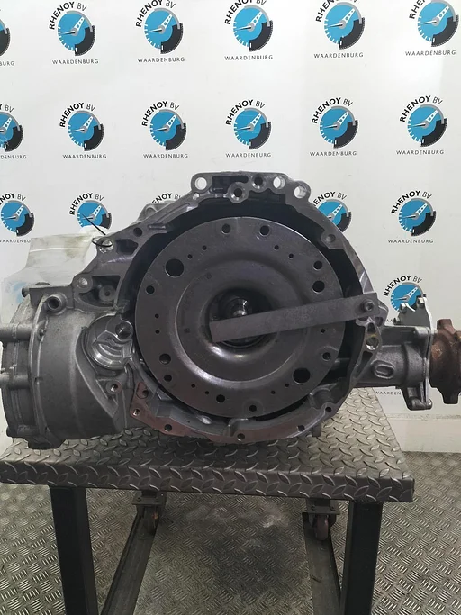 AUDI A4 TRANSMISSIE / VERSNELLINGSBAK 2015