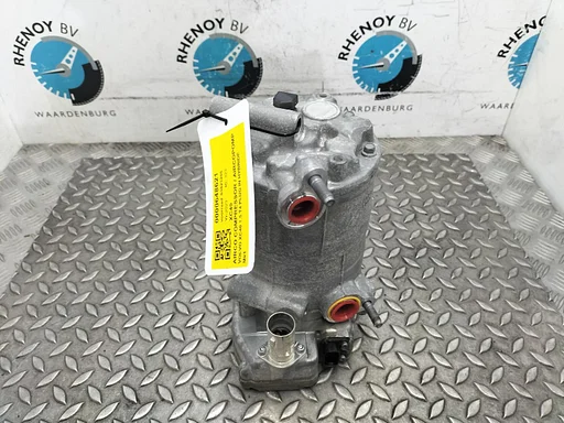 VOLVO XC40 AIRCO COMPRESSOR / AIRCOPOMP 32333913 2023