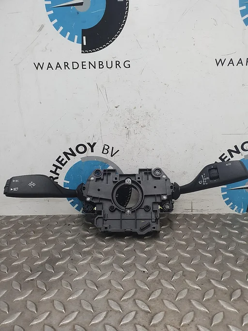 BMW 2 SERIES G42 M240I XDRIVE KOLOM SCHAKELAAR 2025