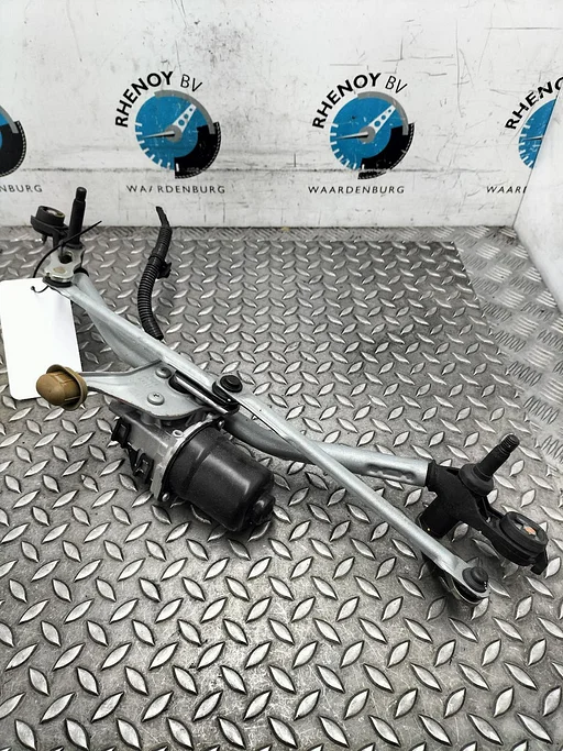 PEUGEOT 2008 P24E 1.2 PureTech GT  RUITENWISSERMOTOR VOOR 2021