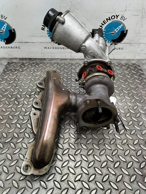 MERCEDES CLA TURBO 2700902280 2017