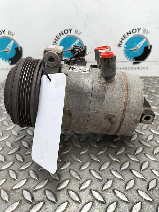 NISSAN NAVARA AIRCO COMPRESSOR / AIRCOPOMP T16766BBP 2021