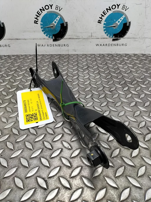 BMW I3 Range Ext. Comf. Ad. DRAAGARM ONDER LA 2015