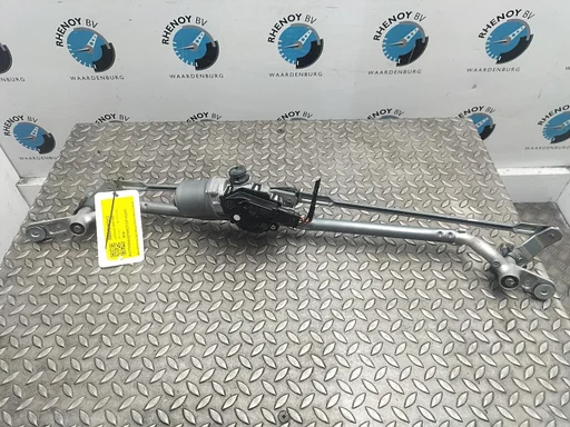 MINI (BMW) MINI F57 MINI Cabrio Cooper  RUITENWISSERMOTOR VOOR 2020