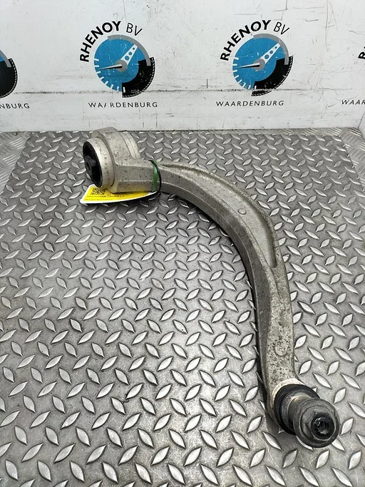 AUDI A5 8TA A5 SPORTBACK  DRAAGARM ONDER LV 2014