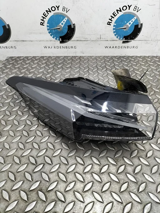 PEUGEOT 308 P5 ACHTERLICHT L 9835299580 2023