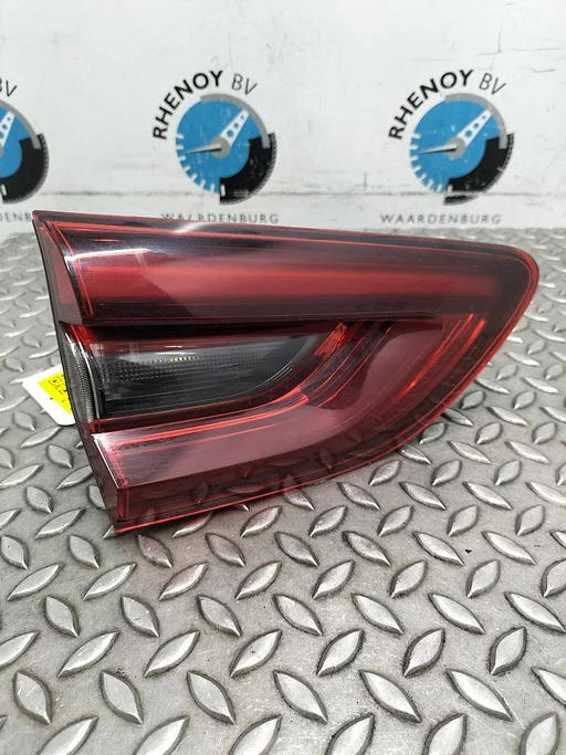 OPEL INSIGNIA Z18 1.5 T Innov. SPORT TOURER ACHTERLICHT R 2019