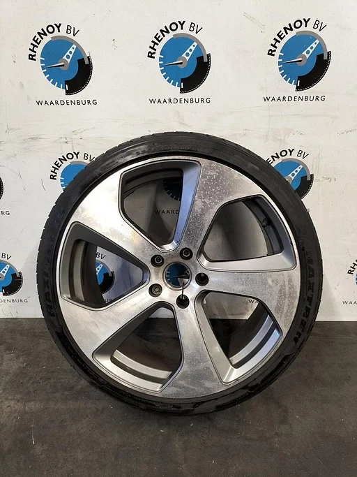 VOLKSWAGEN GOLF 5G1 1.2 TSI Comfortline  VELG 2015