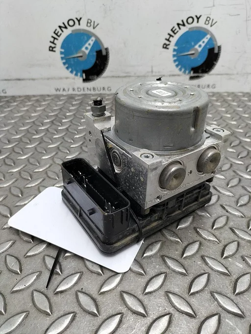 FORD PUMA ST-LINE ABS POMP  M1BC2B373KD 2024