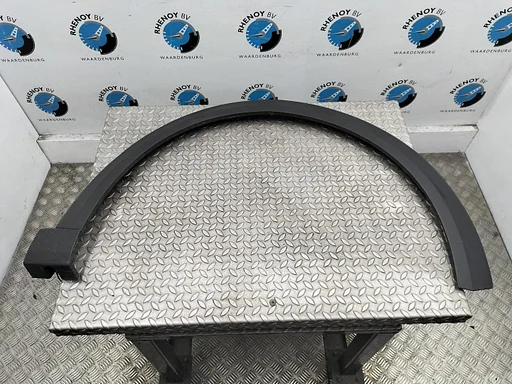 FORD PUMA TITANIUM SPATBORD VERBREDER 2024