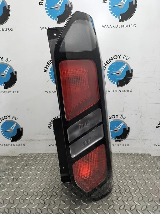FORD TOURNEO CUSTOM NXN TREND 320 SWB  ACHTERLICHT R PZ3113404AD 2024