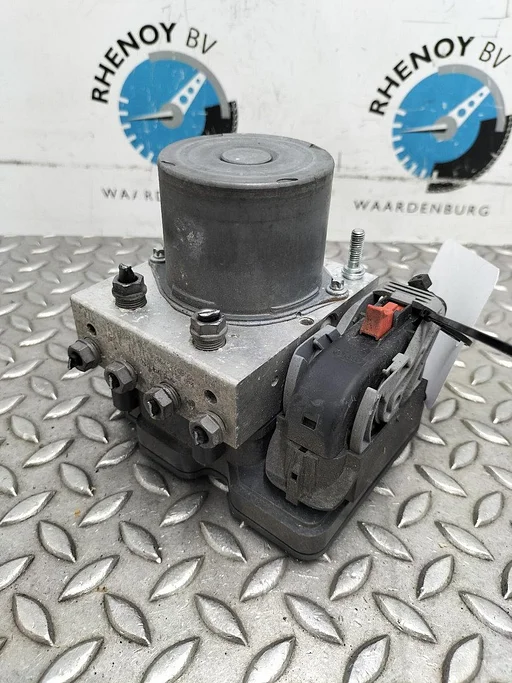 VOLKSWAGEN POLO 6C1 1.0 BlueMotion  ABS POMP  2017