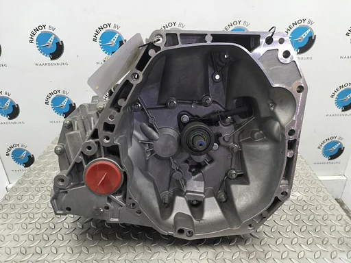 NISSAN QASHQAI TRANSMISSIE / VERSNELLINGSBAK 2014