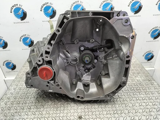 NISSAN QASHQAI TRANSMISSIE / VERSNELLINGSBAK 2014