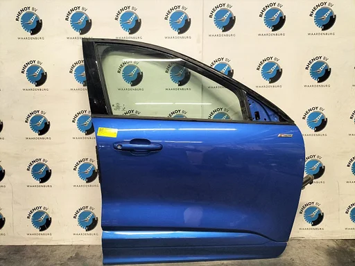 FORD KUGA ST-Line PORTIER RV 2024