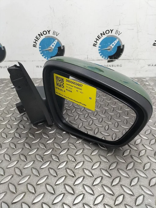 FORD KUGA TITANIUM SPIEGEL R 2024