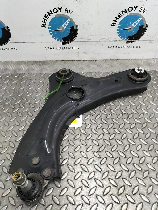 RENAULT CLIO MK5 B7 TECHNO DRAAGARM ONDER LV 2024