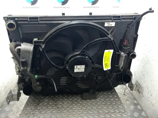 BMW 1 SERIES 116I BUSINES KOELERPAKKET 2012