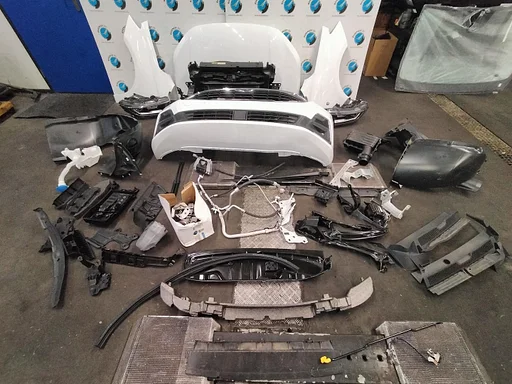 FORD TOURNEO CONNECT SK LWB VOORKOP COMPLEET 2024