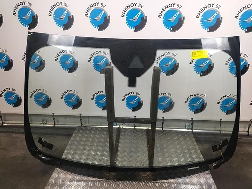 FORD KUGA RUIT VOOR / VOORRUIT 2023