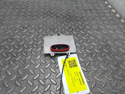 FORD FOCUS XENON STUURAPPARAAT 2012
