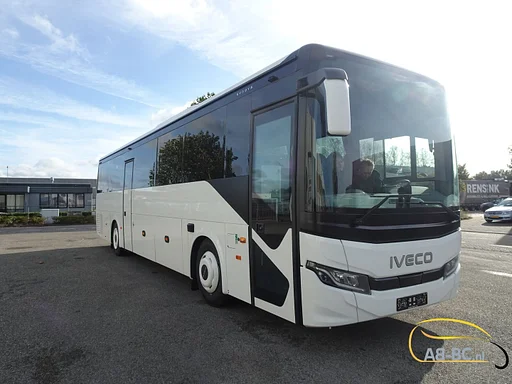 Iveco NEW 12.1 MTR Evadys, 53 Seats/WC ADAS
