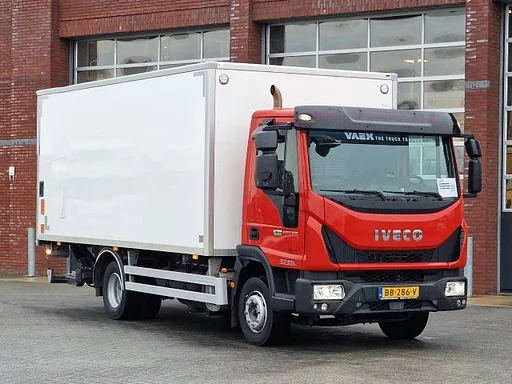 Iveco EuroCargo 120 210 - Isotherm box - Zepro loadlift - Low KM - Airco - Camera