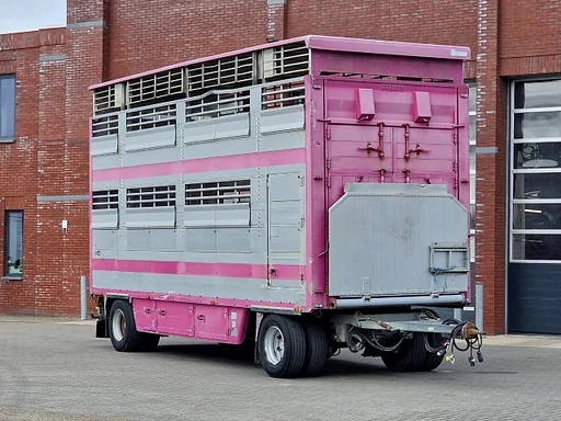 Pezzaioli 2 deck livestock - Lifting floor - Lifting roof - Ventilation - BPW Axle