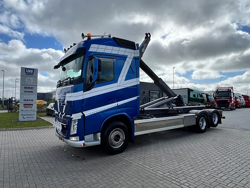 Volvo FH 500 6x2 Containersysteem Globetrotter /  VDL 25.000kg Leveur à crochet