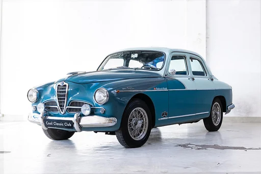 Alfa Romeo 1900 Super Bicolore - Mille Miglia Ready - Original Km's -