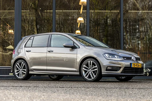 Volkswagen Golf 1.2 TSI Connected Series