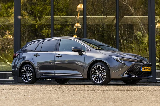 Toyota Corolla Touring Sports 1.8 Hybrid First Edition