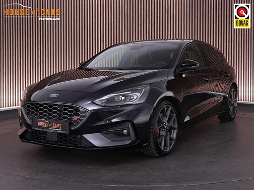 Ford Focus ST-3 automática 2.3 280pk |Performance pack|dealer onderhouden|sper diff|launch control|HUD|el. stoelen|Apple Carplay|BLIS|parkeer camera|winterpack|19"|