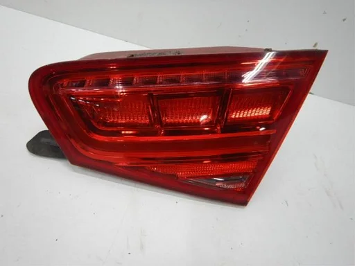 Audi A8 4H Achterlicht Achterklep Rechts-Binnen