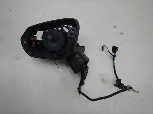 Audi Q3 83B Spiegel Links L Side-assist