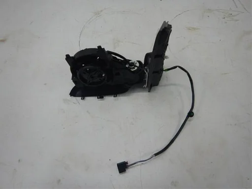 VW Caddy 2K5 Spiegel Links