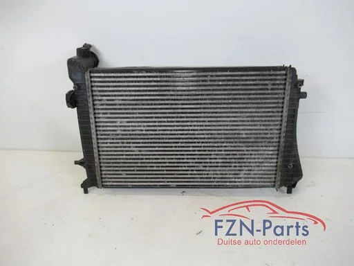 Intercooler Volkswagen Passat (22735086)