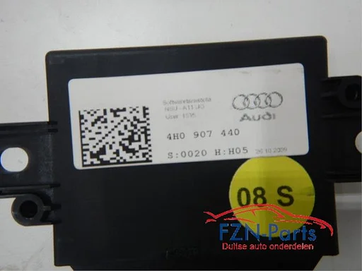 Audi A8 4H Regelapparaat Traceer Module