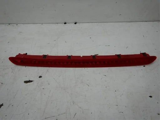 VW Passat B8 Derde Remlicht