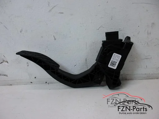 Audi A4 S4 8W Gaspedaal