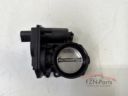 VW Golf 8 Gasklephuis