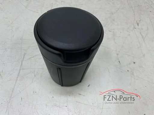 VW Golf 7 Asbak voorzijde