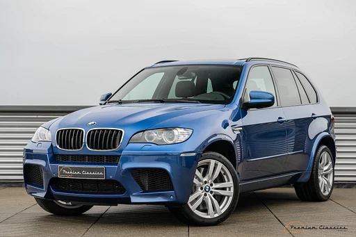BMW X5 4.4i M | 107.000KM | Monte Carlo Blau | Panorama | Adaptive Drive