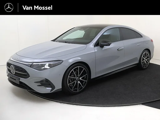 Mercedes-Benz CLA 180 Business Solution AMG Nightpakket - Telhado de pano - 19 Inch - carro de reboque - Elektrische Stoelen