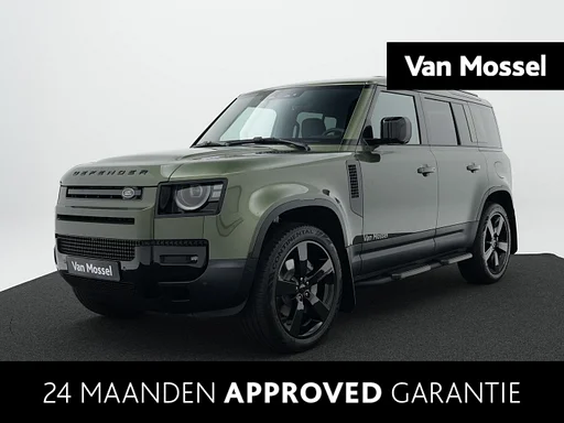 Land Rover Defender 110 2.0 P300e 110 Forest Edition | 22" Gloss Black | Zijtreden | Classic Defender spatlappen | trailer coupling | Black Pack | Cold air conditioning Pack | Schuifkanteldak | MY'26 |