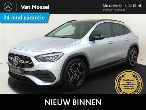 Mercedes-Benz GLA 200 Business Solution AMG Telhado de pano / Memory Seats / Nightpakket / Parkeercamera / Sfeerverlichting / assentos aquecidos /