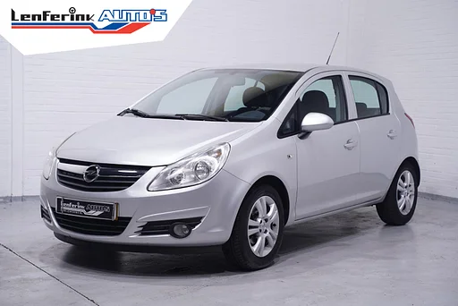 Opel Corsa 1.2-16V '111' Edition air conditioning Cruise Bluetooth LMV 15"trekhaak APK tot 11/2026