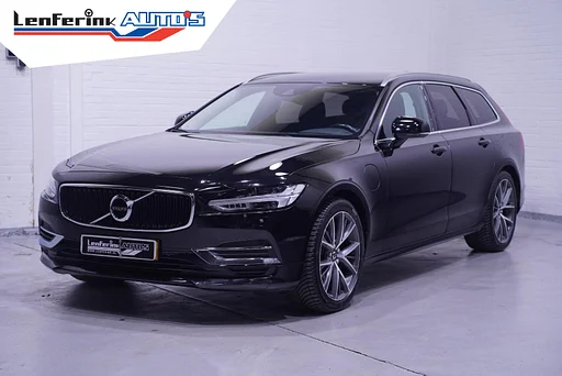 Volvo V90 2.0 T8 AWD Momentum Navi Stuur- en assentos aquecidos Led koplampen  Adaptive cruise 2100 kg towing weight