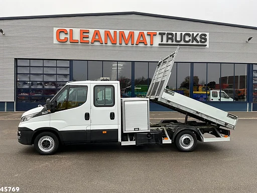 Iveco Daily 35S17D Kipper 7 zitplaatsen Just 95.281 km!